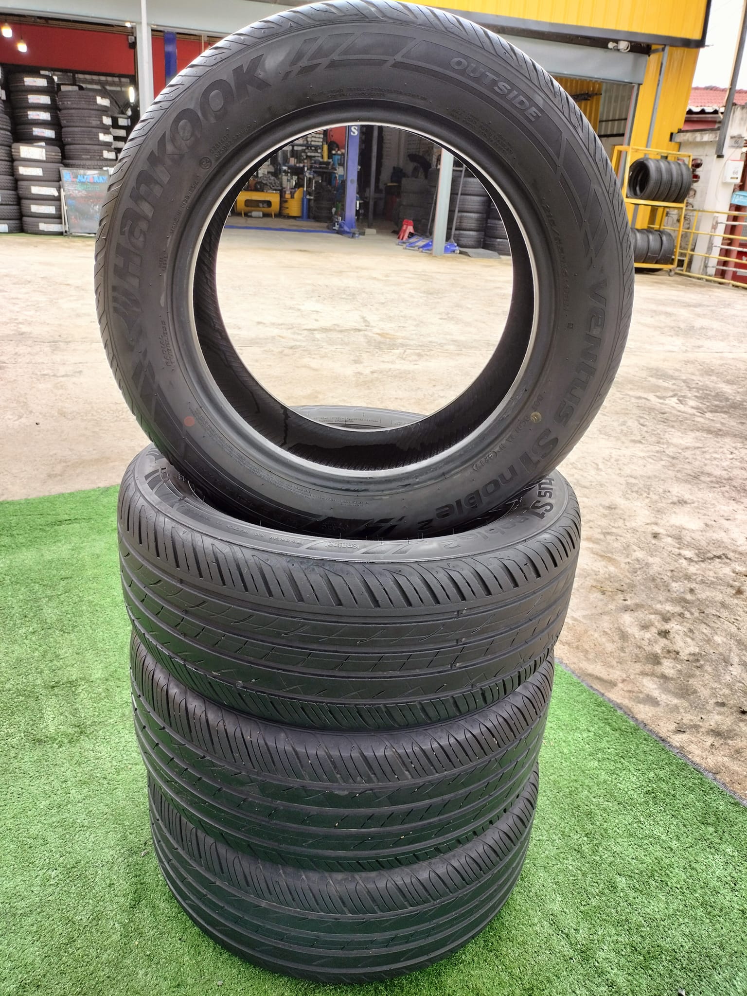 ยางมือ2 สภาพดี ขอบ16"ยี่ห้อ HANKOOK S1 215/55R16