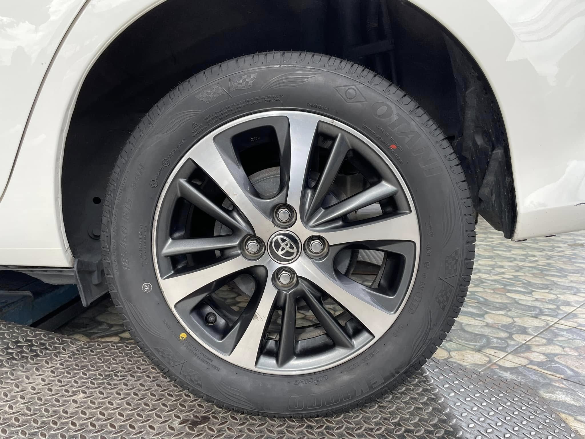 🚘 #TOYOTA_YARIS🛠 #OTANI #EK1000 185/60R15