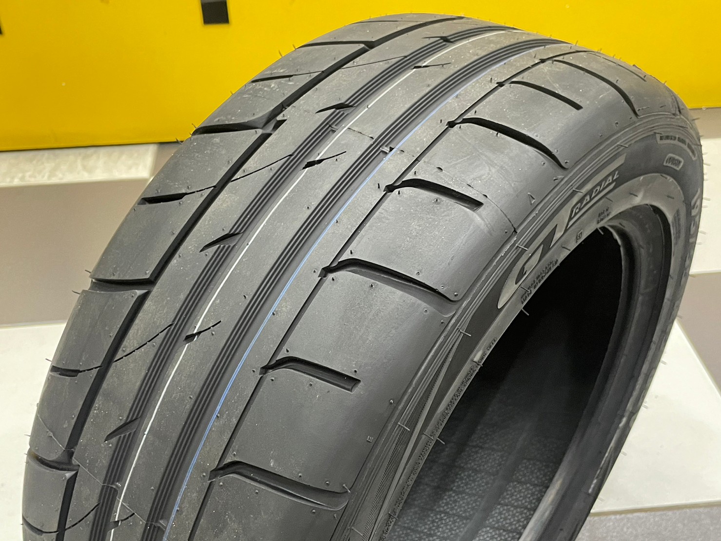 ยาง GT RADIAL CHAMPIRO SX2 195/55R15 ยางใหม่ปี2023