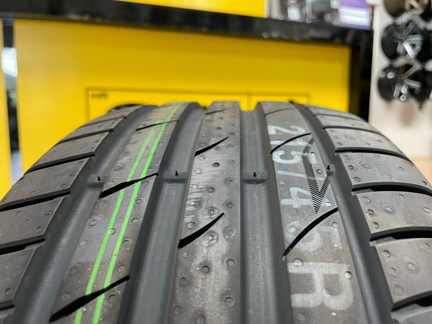 MARSHAL MU12 215/45R17 ยางใหม่ปี2021