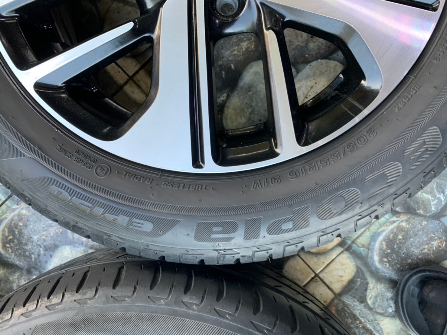 ล้อแม็กขอบ16 Mitsubishi Xpander 5รู114 พร้อมยาง Bridgestone พร้อมติดตั้งฟรี