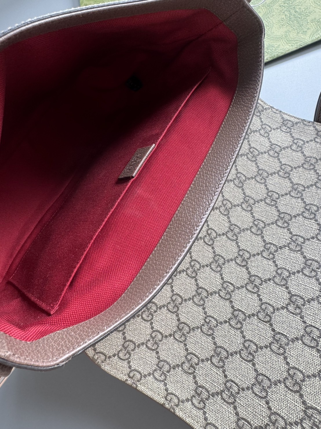 กระเป๋าสะพายข้างผู่ชายGUCCI Messenger Borsa a tracolla GG