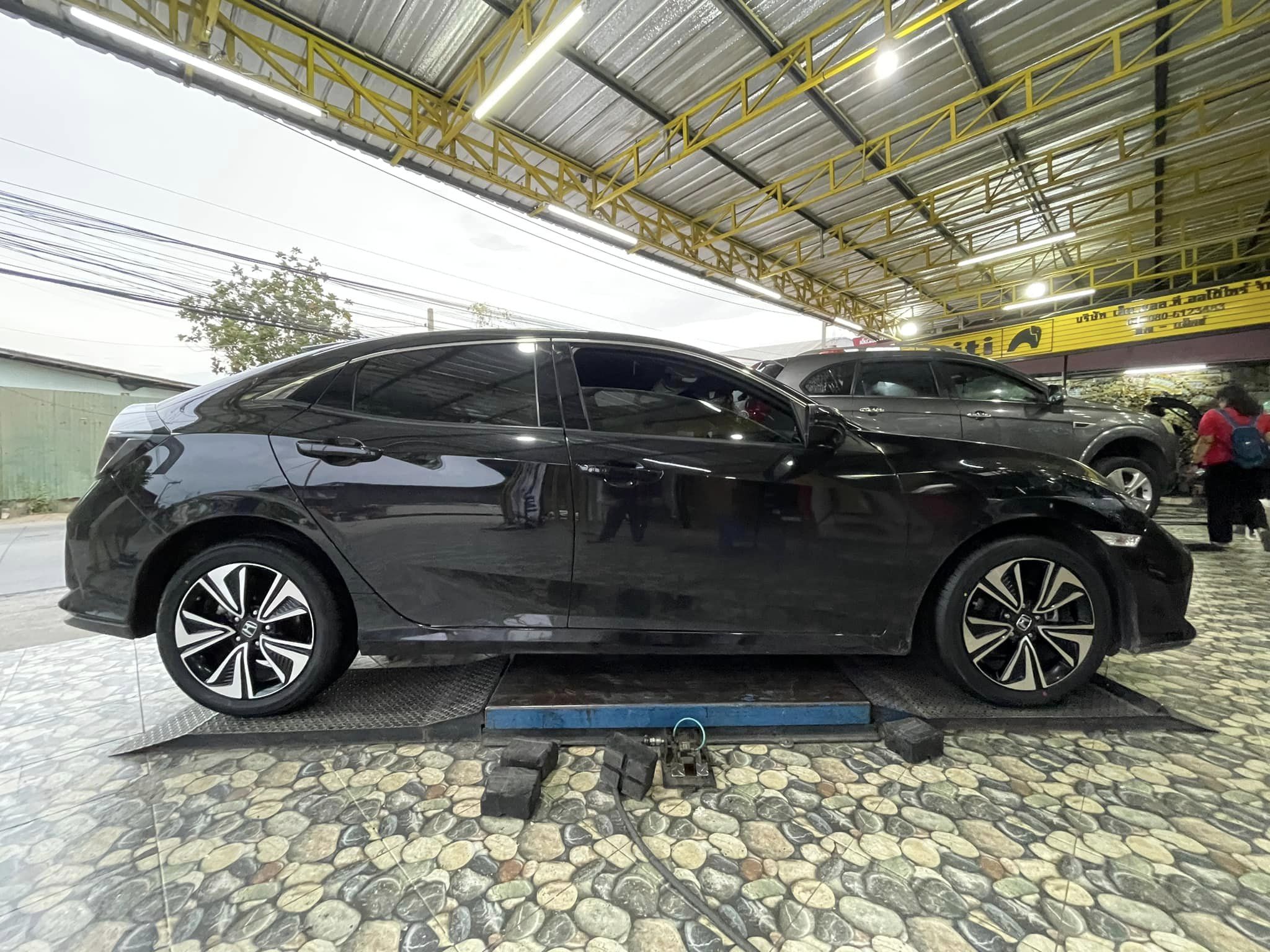 🛞❤️ #HONDA_CIVIC🚘เปลี่ยนยาง🛞🐘#ALLIANCE #030EX BY YOKOHAMA 215/50R17 Made in Japan