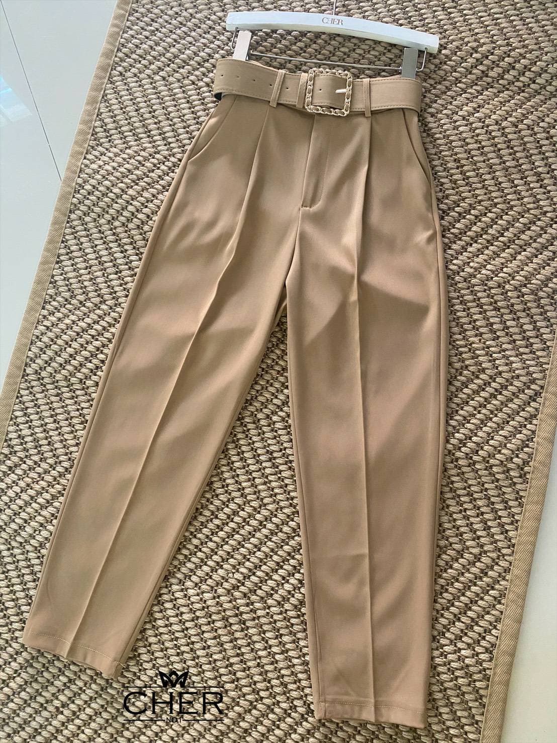 กางเกงขายาวผู้หญิงเอวสูง แต่งเข็มขัด ผ้ายืด หนา นิ่ม สวยน่ารัก