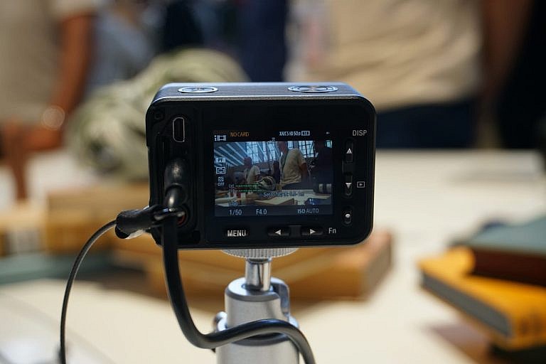 กล้องวีดีโอ Sony RX0 1.0" กล้องจิ๋วรุ่นโปรใช้เซนเซอร์ 1 นิ้ว ราคา 23,300