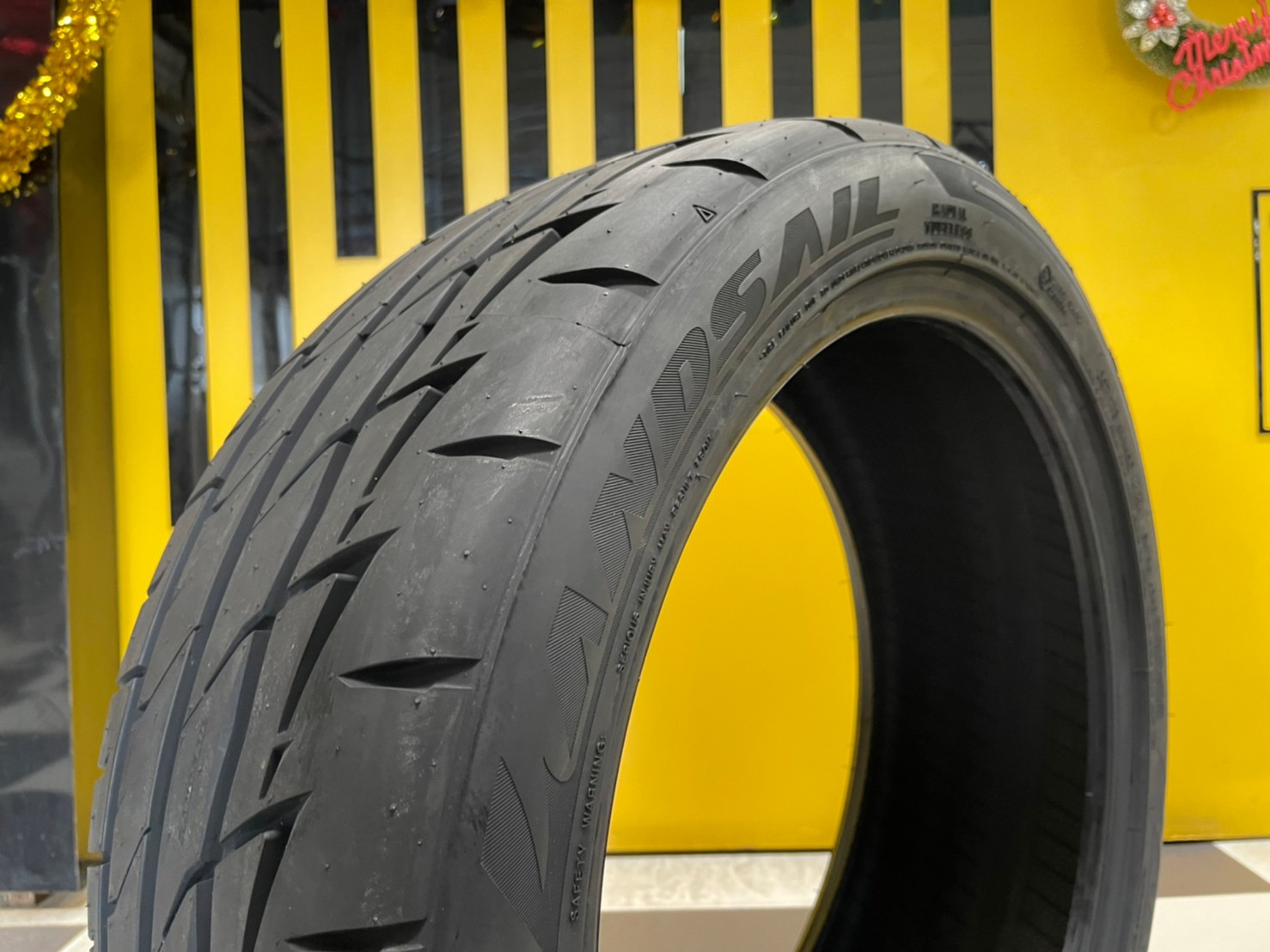 ยางลายซิ่ง 🔥🔥🔥#Landsail #RS009 205/45R17 ยางใหม่ปี2023 (4เส้น)