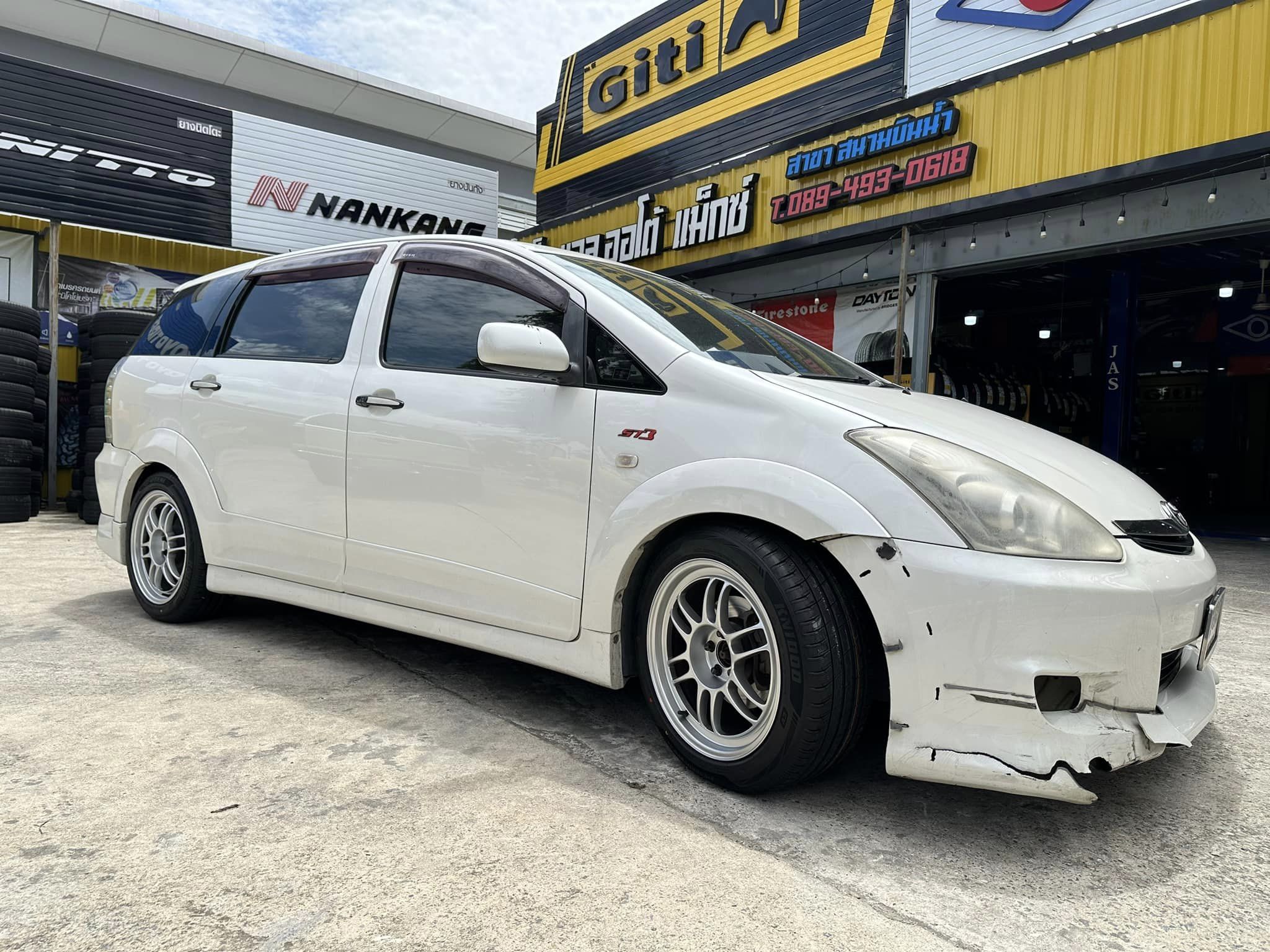 #TOYOTA_WISH #ยางรถไฟฟ้า 🛞 ￼#OTANI #KN1000 215/50R17