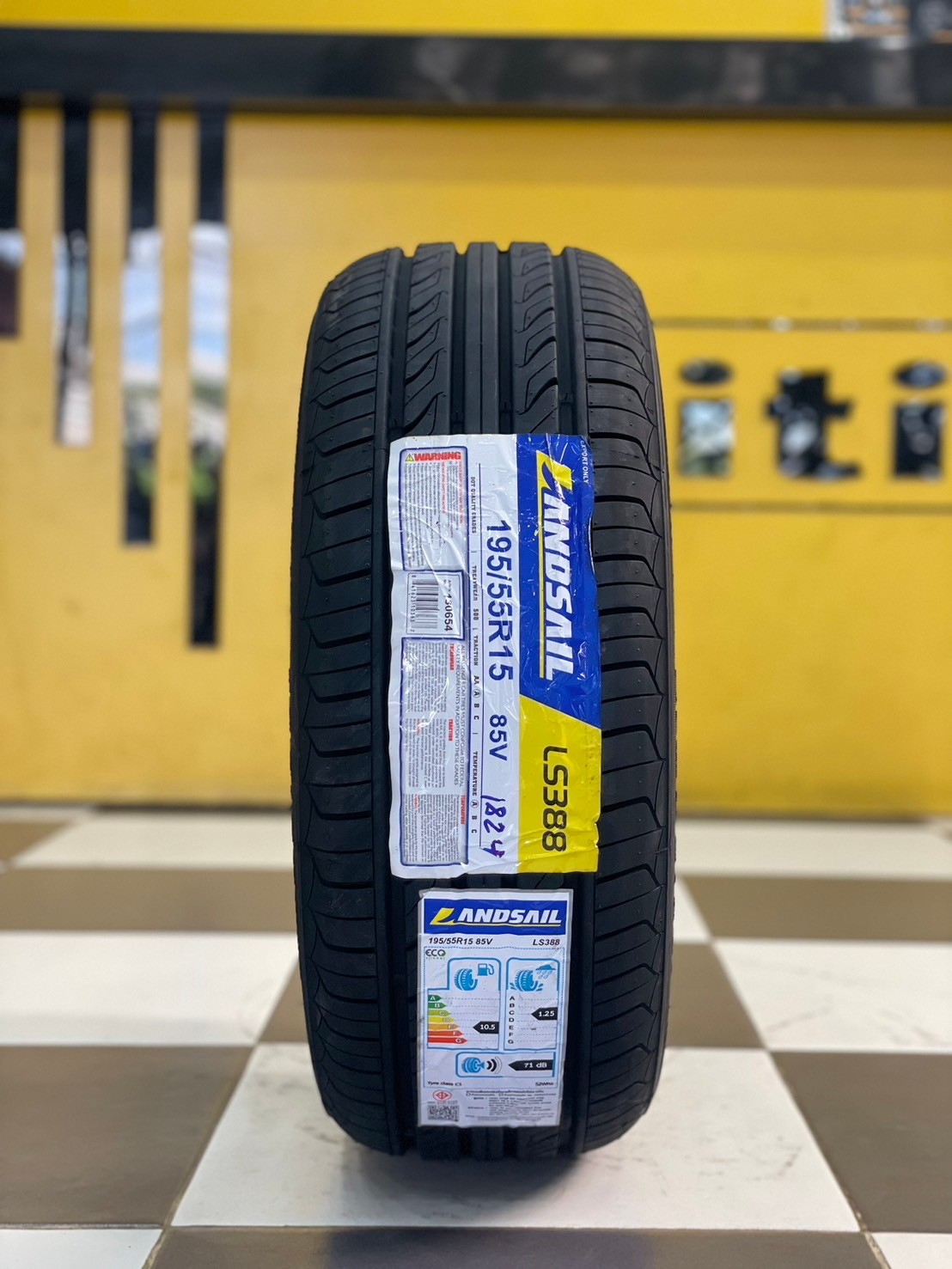 ยางแลนด์เซล Landsail_LS388 195/55R15 ยางใหม่ปี2024 Made in thailand ยางไทย นุ่ม เงียบ เกาะถนน รีดน้ำดี ราคาคุ้มค่า