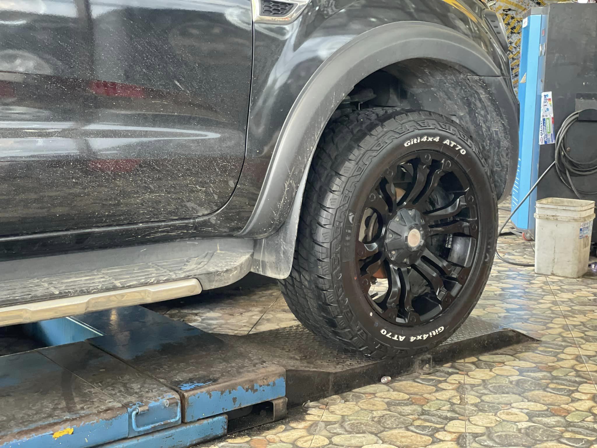 #FORD_RANGER เปลี่ยนยาง ยางจีที GITI 4x4 AT70 265/55R20