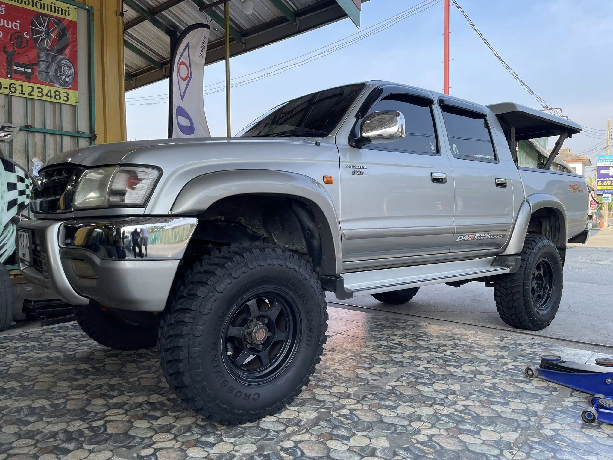 🛞❤️ #TOYOTA_TIGER_🚘เปลี่ยนยาง 🛞🐘#Linglong_CrosswindMT_285/75R16