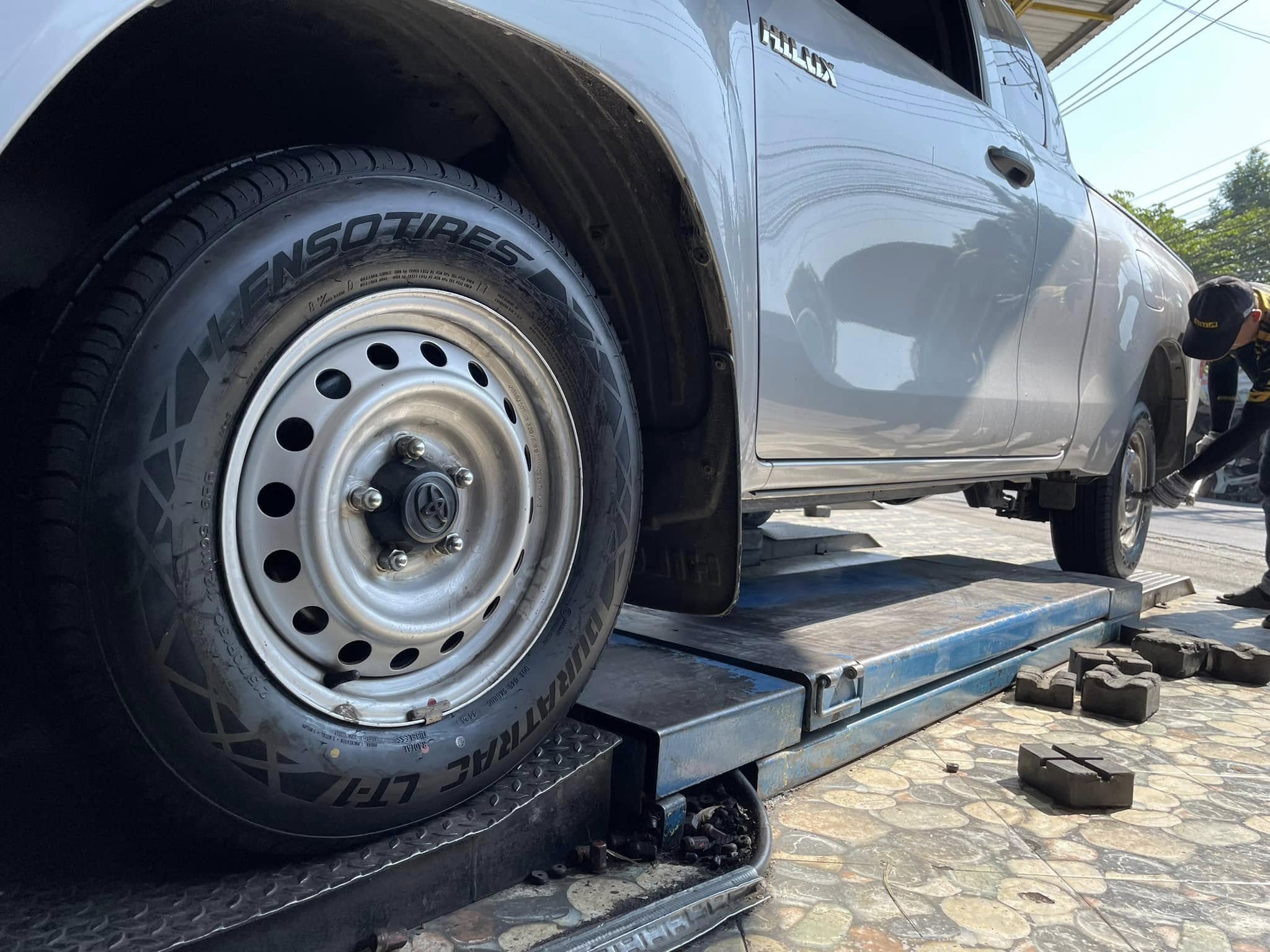 #TOYOTA_REVO🛞 เปลี่ยนยาง #LENSO_TIRES LT-1 215/70R15