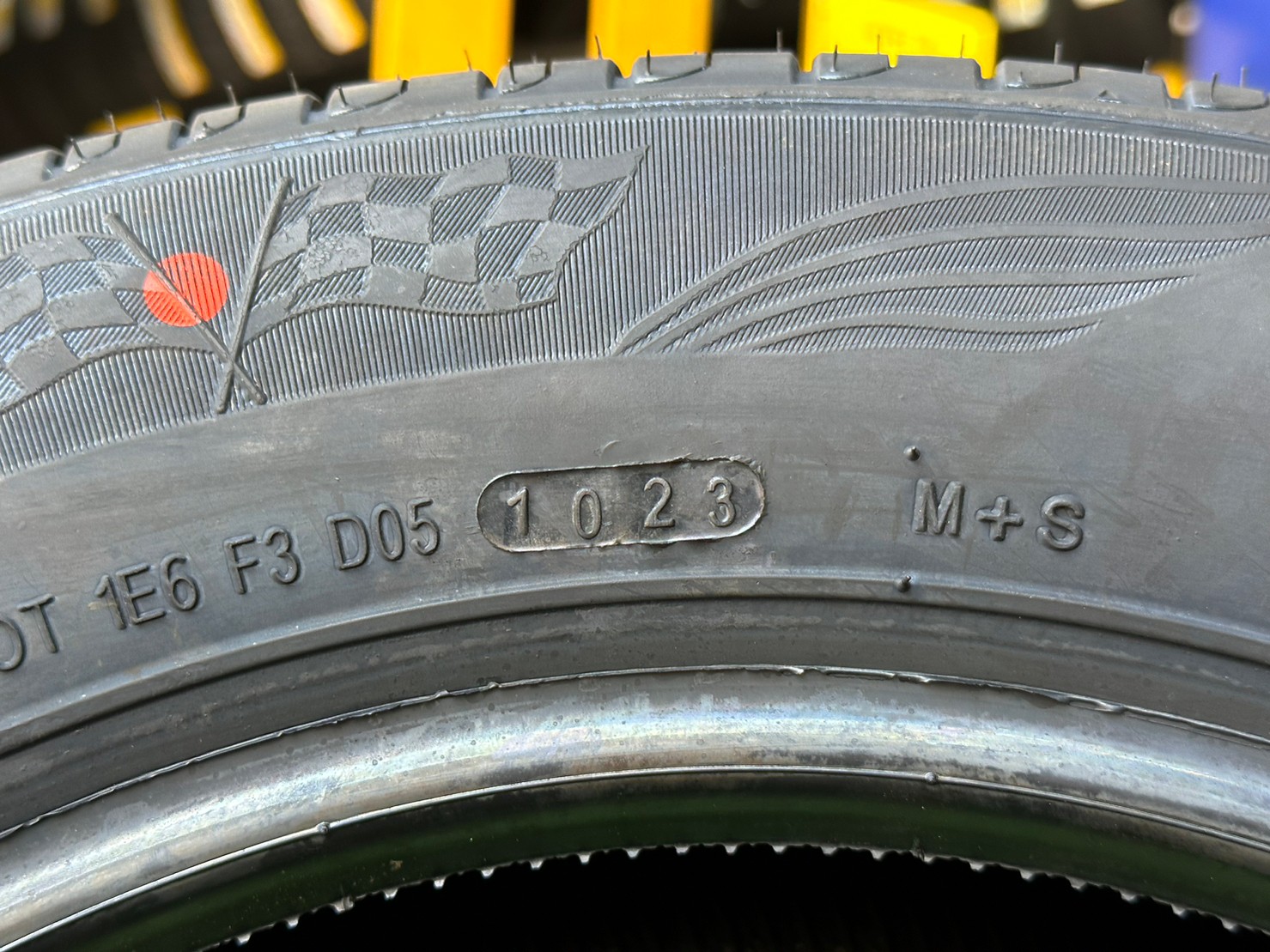 OTANI EK1000 185/65R15 ยางใหม่ปี2023 ราคาพิเศษพร้อมติดตั้งฟรี สามารถสอบถามเพิ่มเติมได้ค่ะ