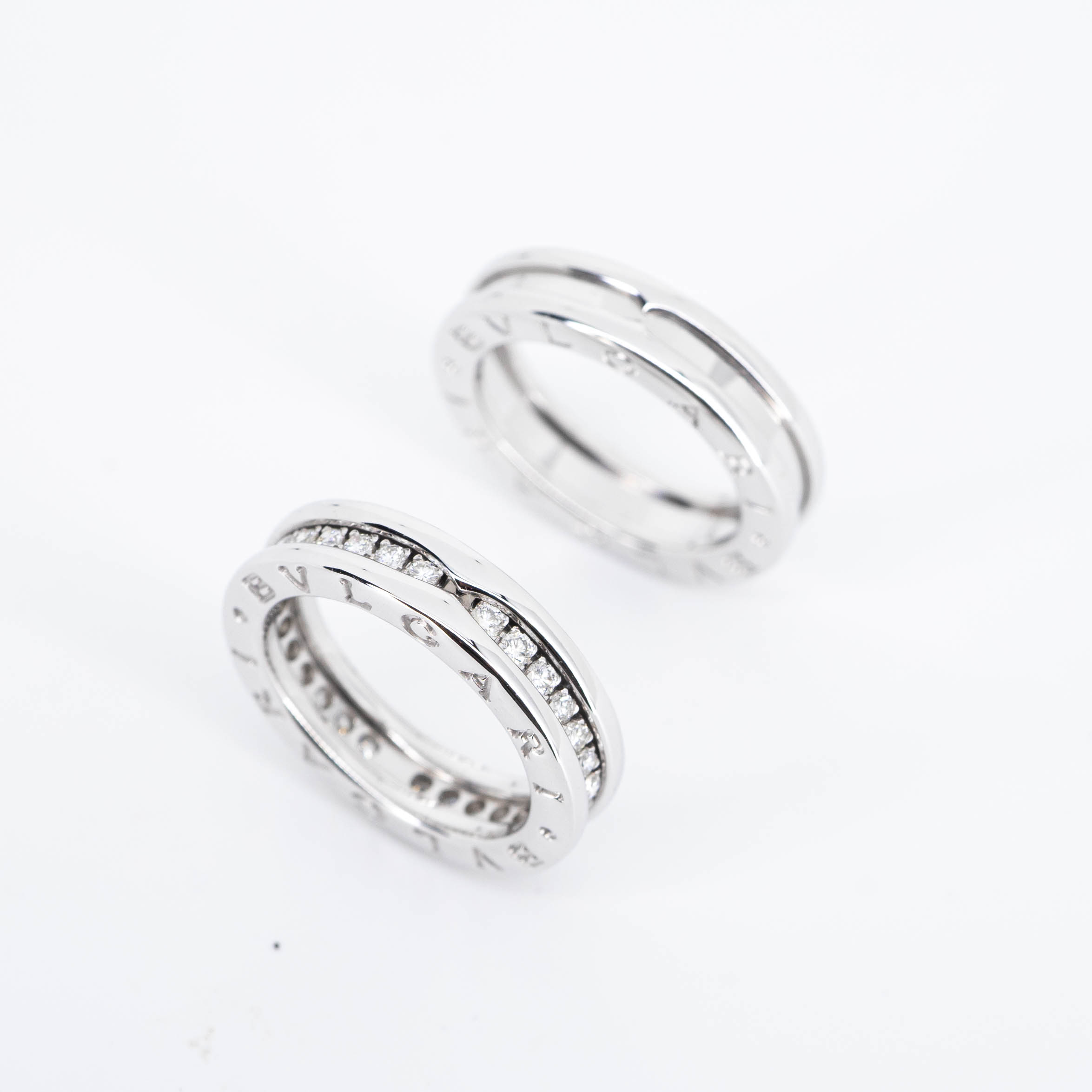 **สำหรับไซส์นิ้ว 49**แหวน Bvlgari B.zero1 1band ทองขาว18K x แหวน Bvlgari B.zero1 1band with Pave Diamond ทองขาว18K