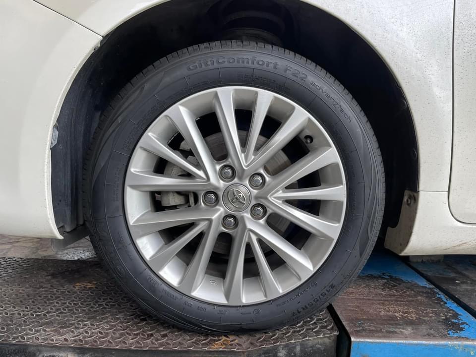 TOYOTA_CAMRY🛞 เปลี่ยนยาง #GITI_COMFORT F22 215/55R17
