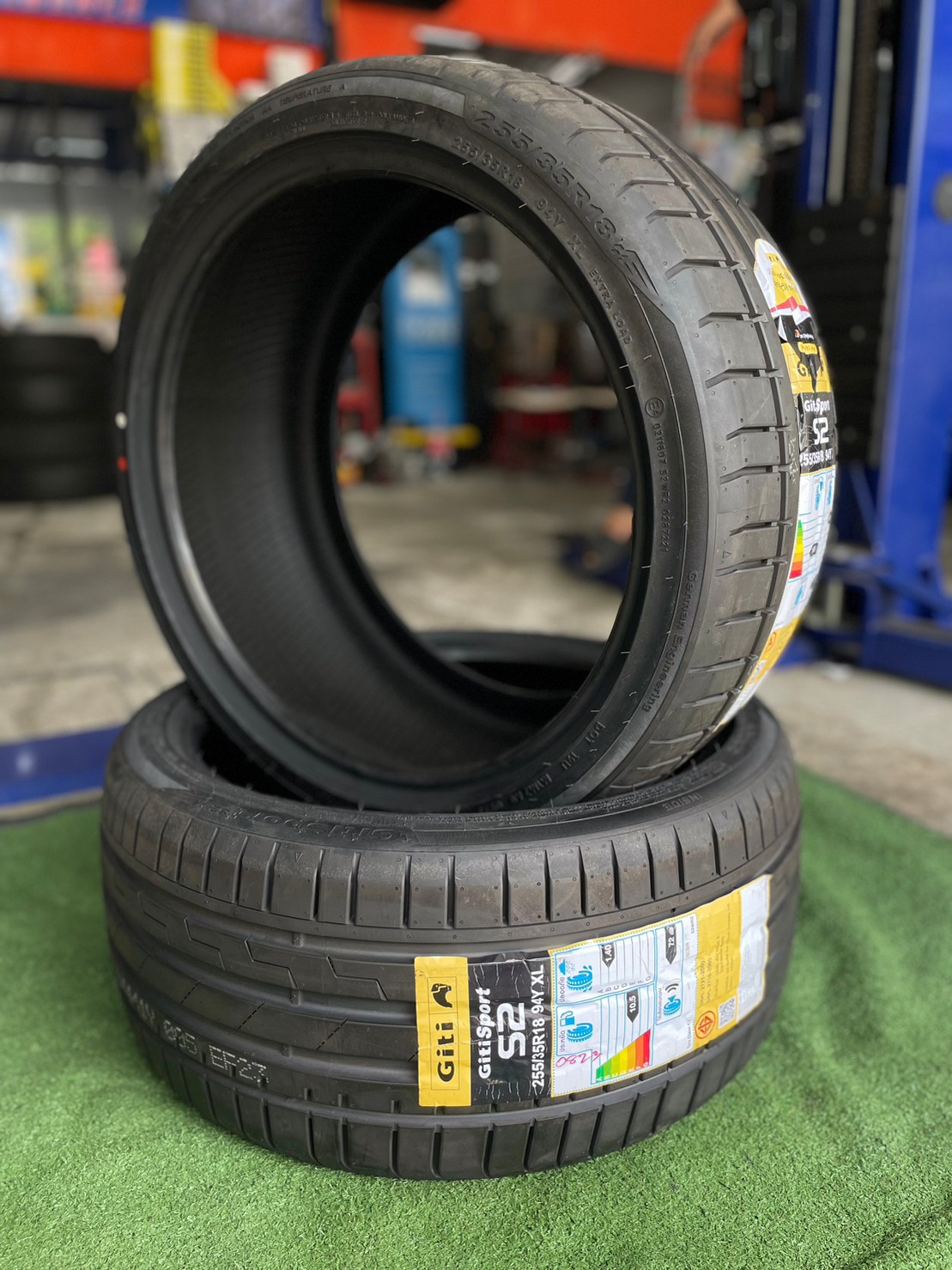 Giti SportS2 255/35R18 ยางใหม่ปี2023