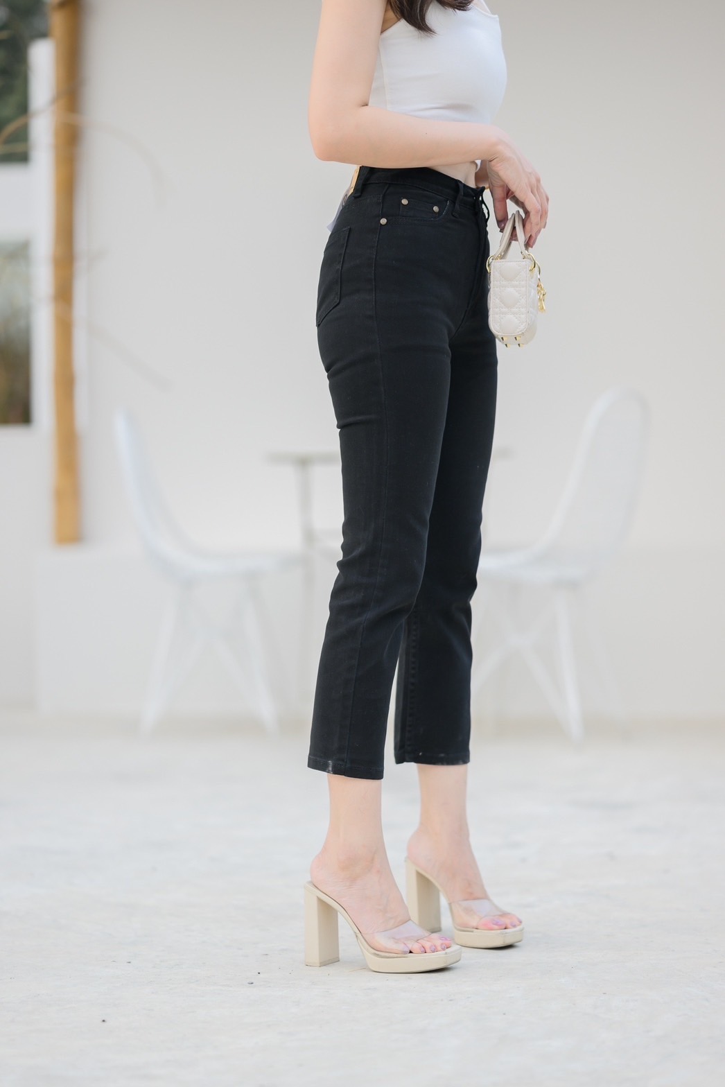 กางเกงยีนส์ ขาวยาว 7 ส่วน ทรงกรบอกเล็ก ผ้านิ่ม ยืด ใส่สบาย