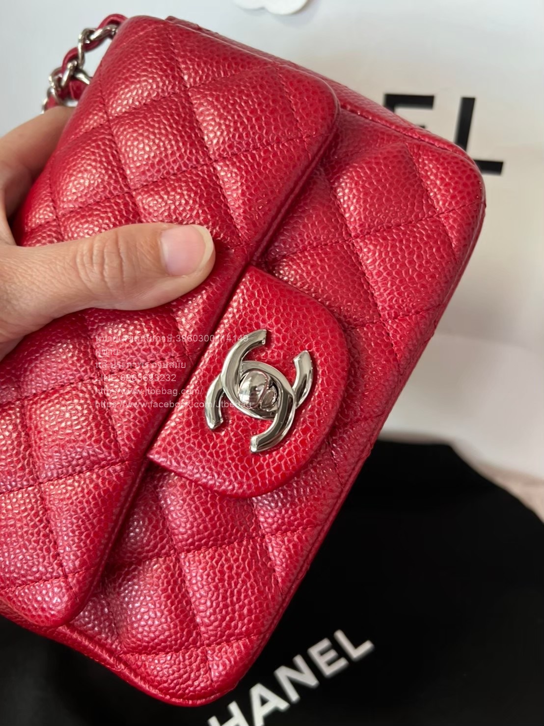 Like New Chanel Classic 7” Square Holo 20 หนังคาเวียร์