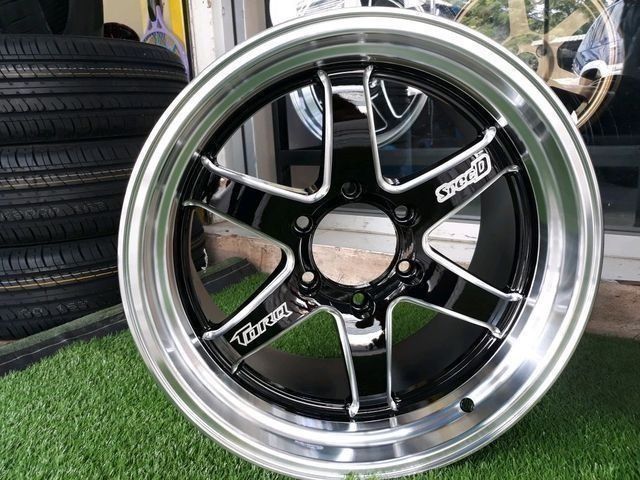 แม็กใหม่ D1Rขอบ18 กว้าง9.5/10.5 ออฟ25 ขนาด6รู139 สีดำขอบเงา งานLenso