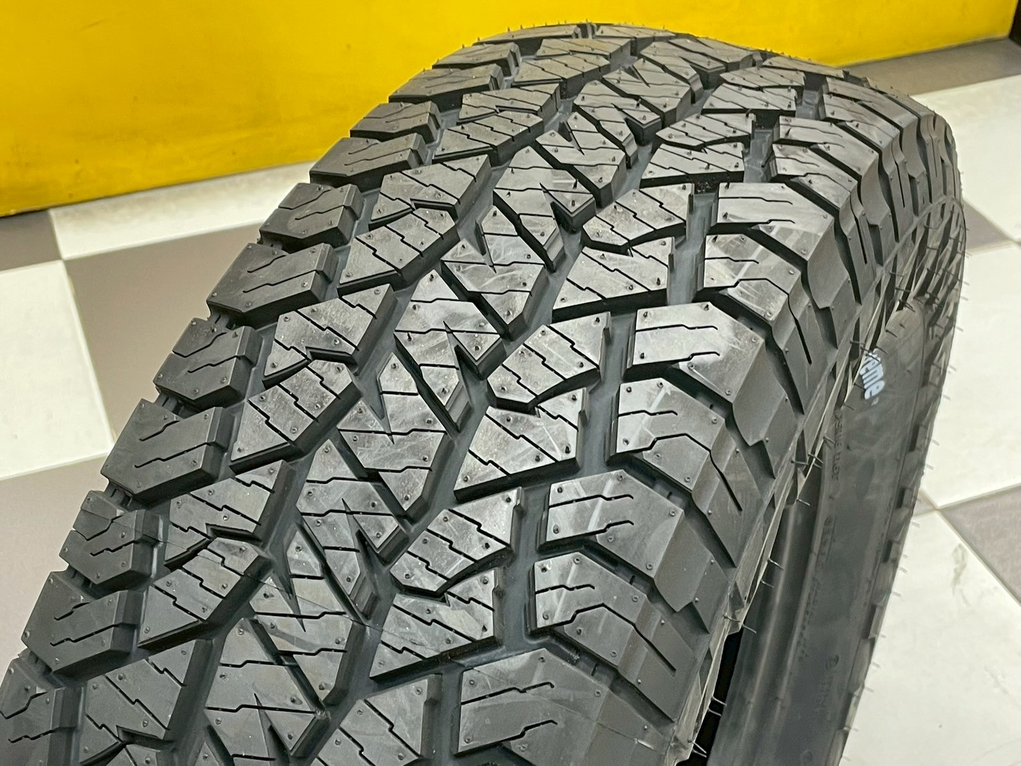 #HANKOOK Dynapro AT2 Xtreme (RF12) 265/75R16 ยางใหม่ปี2025
