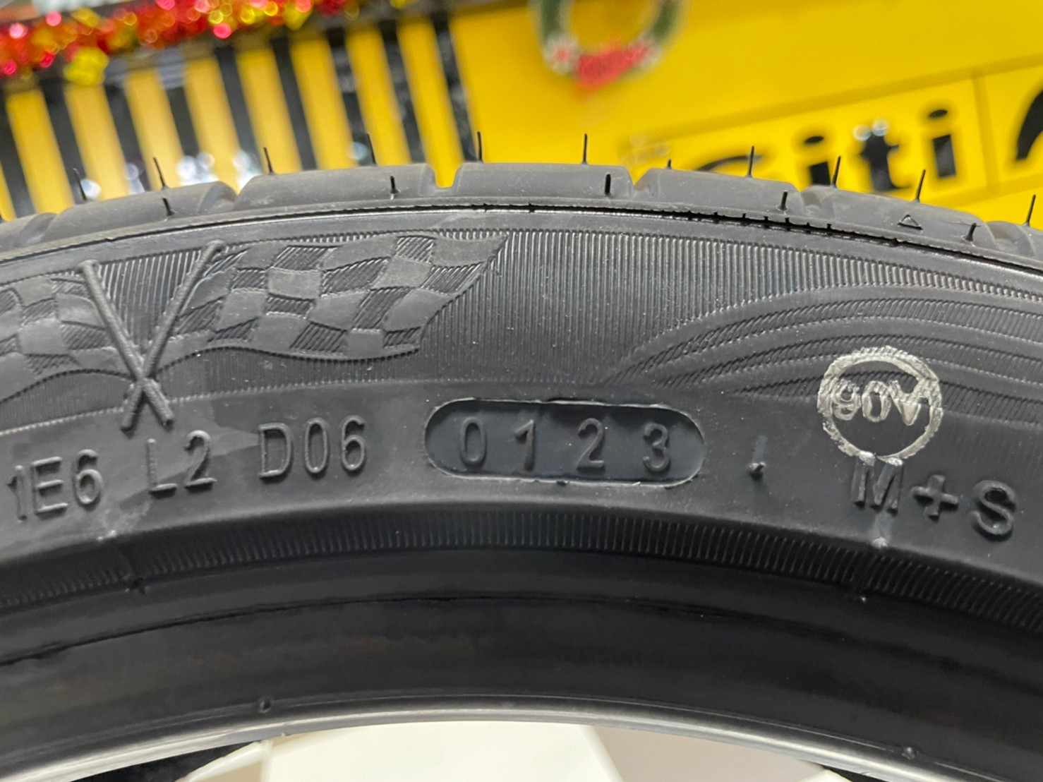 #OTANI KC2000 215/45R17 ยางใหม่ปี2023