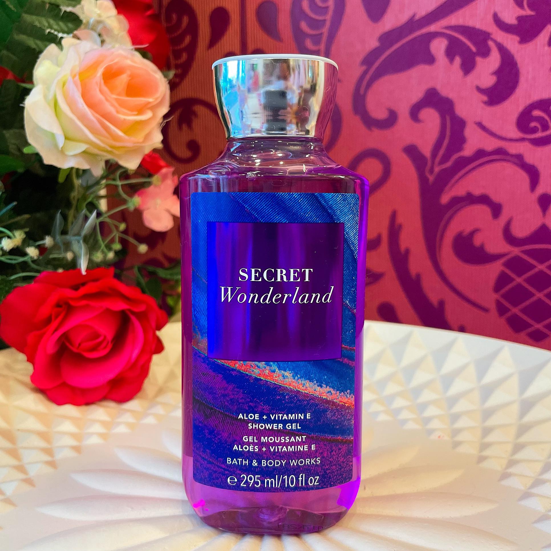 BBW เจลอาบน้ำ ดีงามที่สุด กลิ่นSECRET WONDERLAND ผสมน้ำหอม ของแท้ เราใช้เองเลยซื้อเผื่อลูกค้าค่ะ ขวดใหญ่ Bath and Body Works Shower Gel 295ml