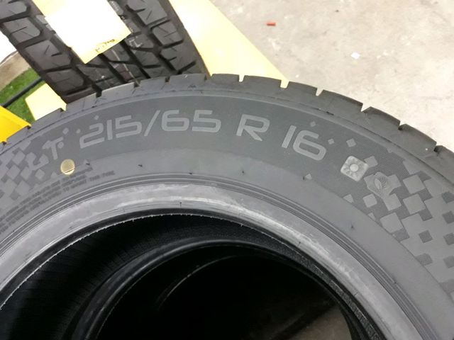 ยางใหม่ปี18 Apollo Altrust 215/65R16 ยางคุณภาพดีพร้อมติดตั้งฟรี