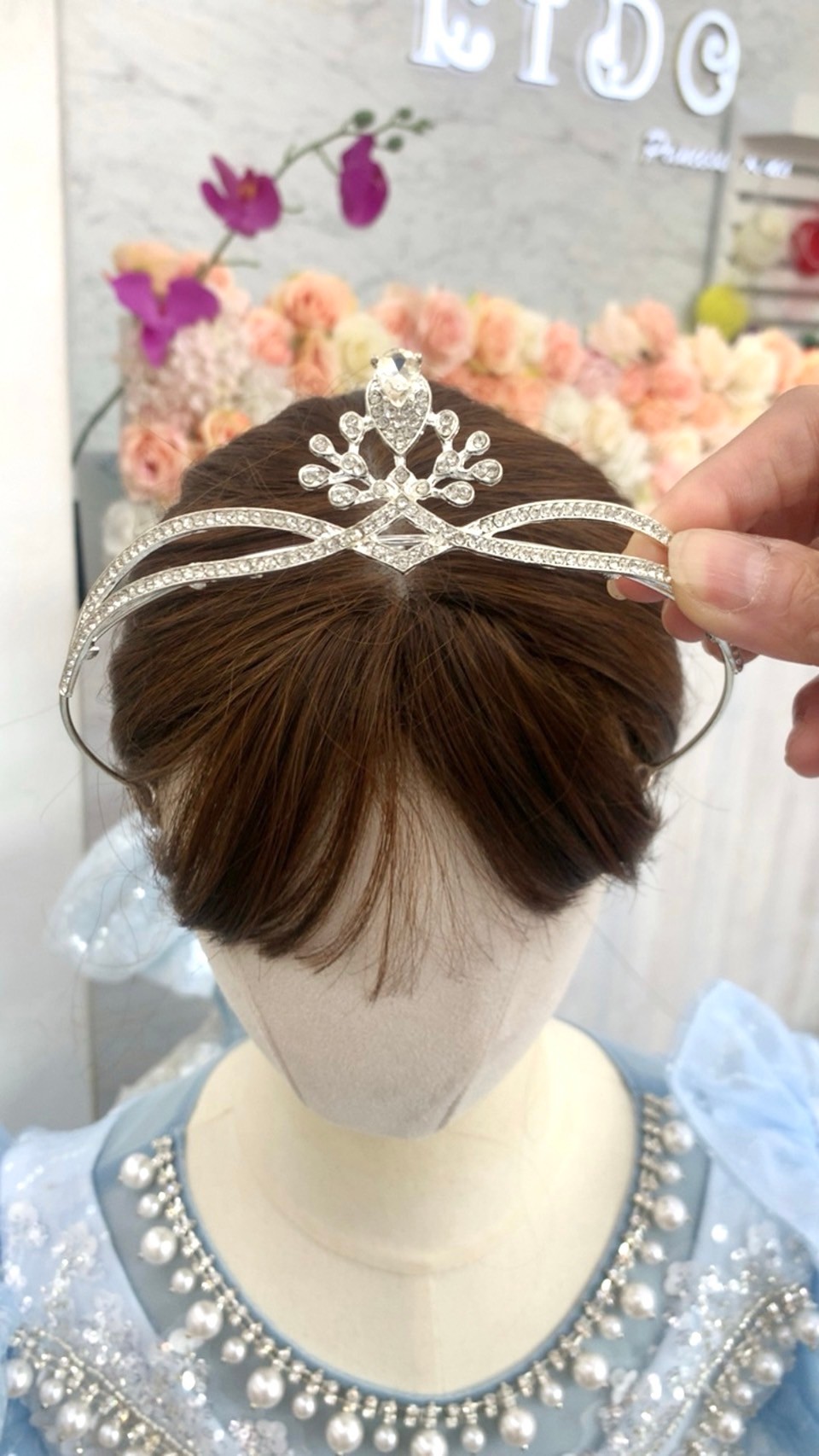 คาดผมเพชร(หน้าร้านอยู่รัชดา)KF708 สีเงิน มงกุฏเพชร ประดับผม