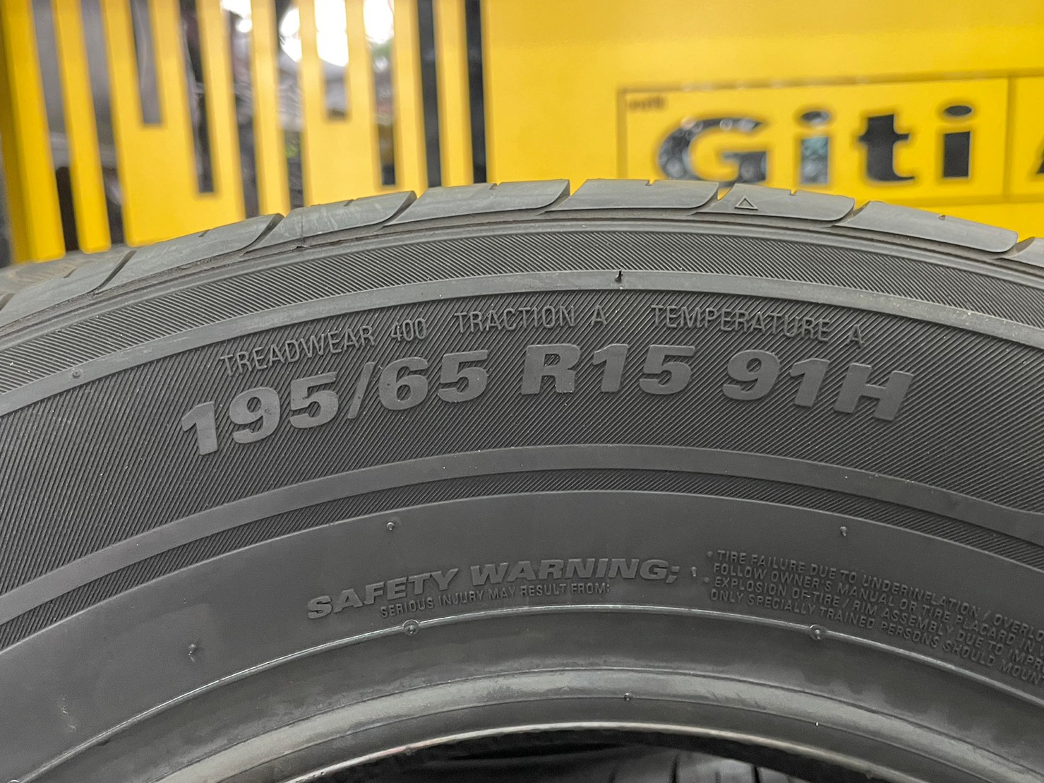 MARSHAL MH12 195/65R15 ยางใหม่ปี2022