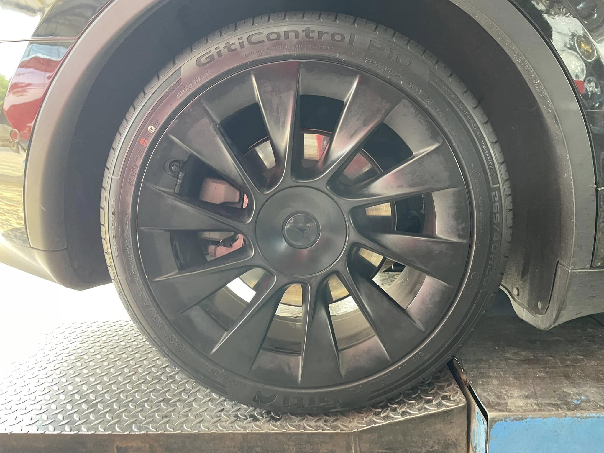 #TESLA_MODEL Y🛠 #GITI_CONTROL P10 #ฟองน้ำ #255/40R20