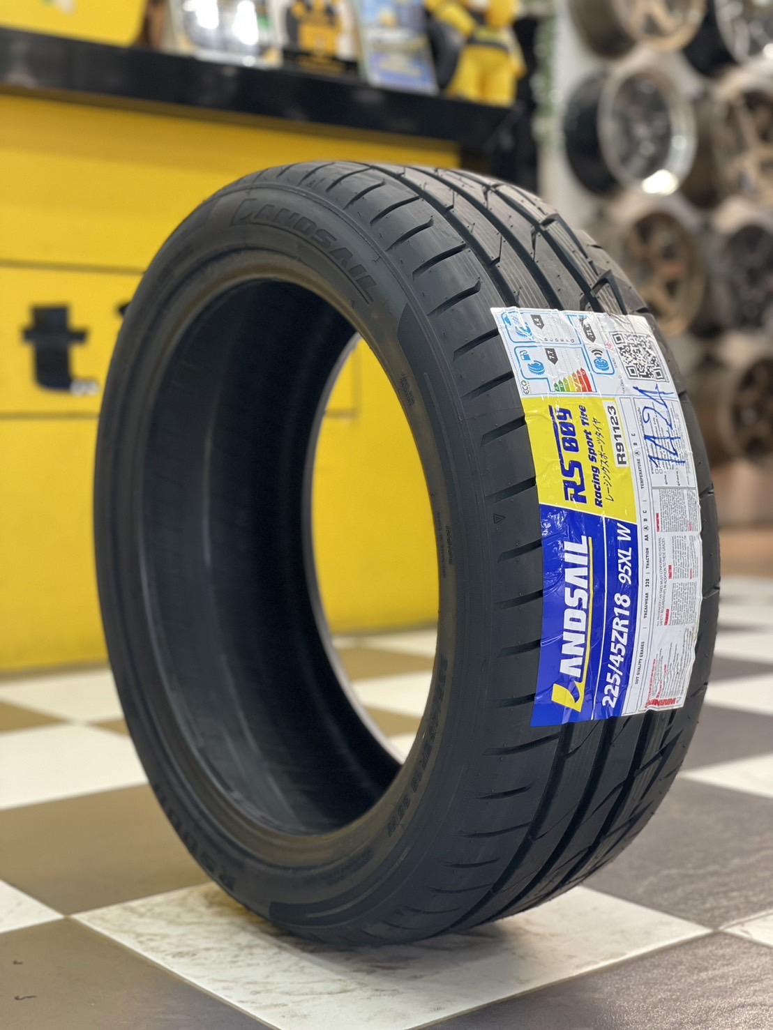 ยางลายซิ่ง 🔥🔥🔥#Landsail #RS009 225/45R18👍 ยางMade in Thailand 🔥🔥ยางสปอร์ต นุ่ม หนึบ ยางใหม่ปี2024