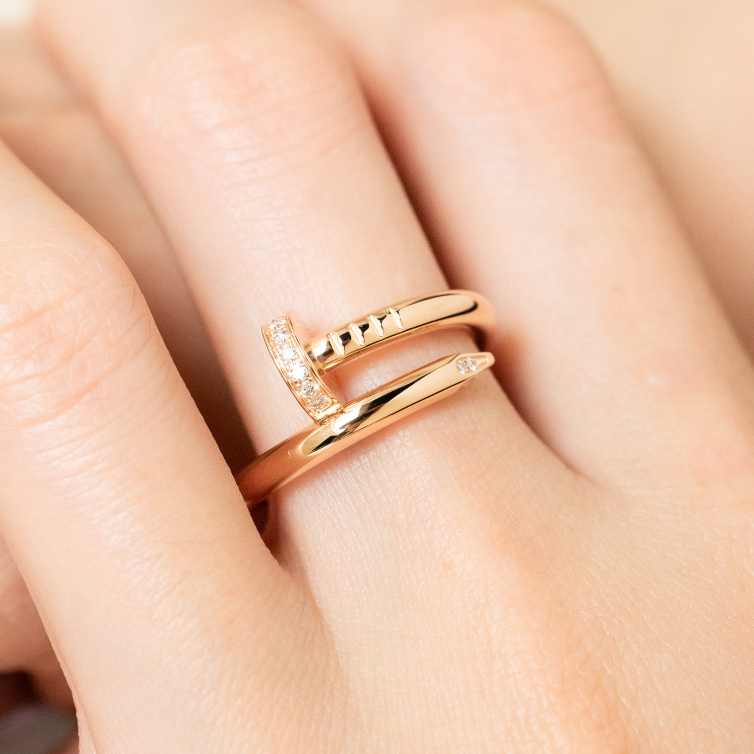 แหวน Cartier Juste Un Clou Ring with Pave Diamonds ทองชมพู18K ไซส์ 54# (Used) +กล่องและการ์ดShopไทย2021และใบเสร็จ