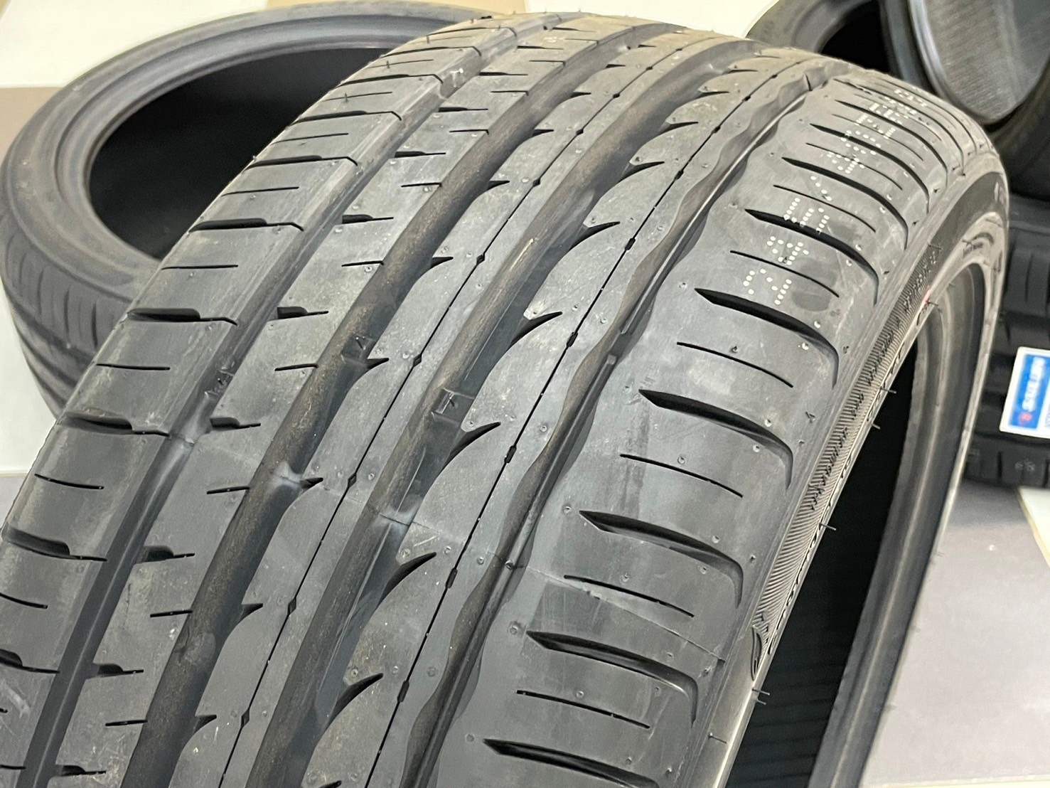 #SAILUN ATREZZO #SVA1 245/40ZR19 💥 💥#SAILUN ATREZZO #SVA1 275/35ZR19 ยางใหม่ปี2024