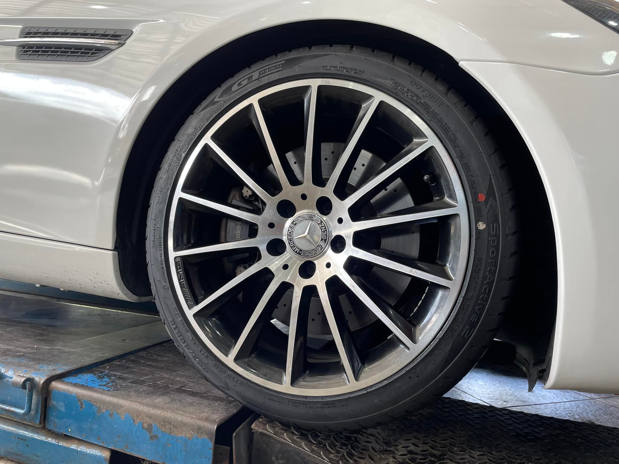 GT RADIAL SportActivE2 225/40R18 GT RADIAL SportActivE2 255/35R18