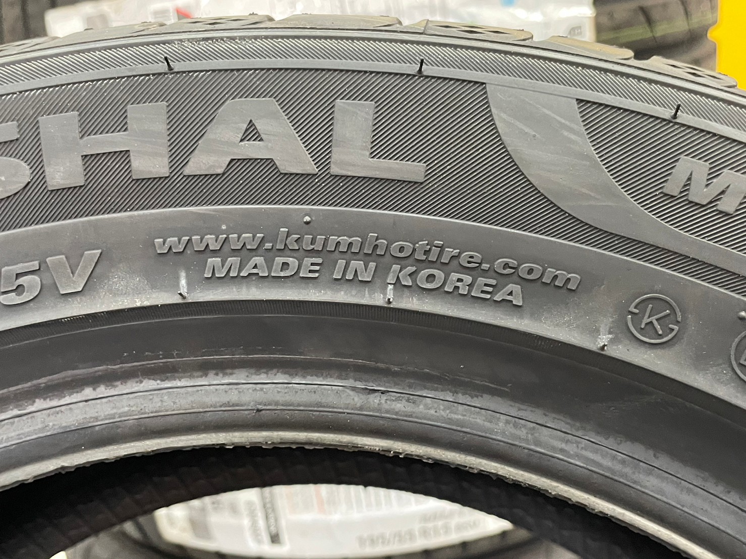 MARSHAL MU12 195/55R15 ยางใหม่ปี2023