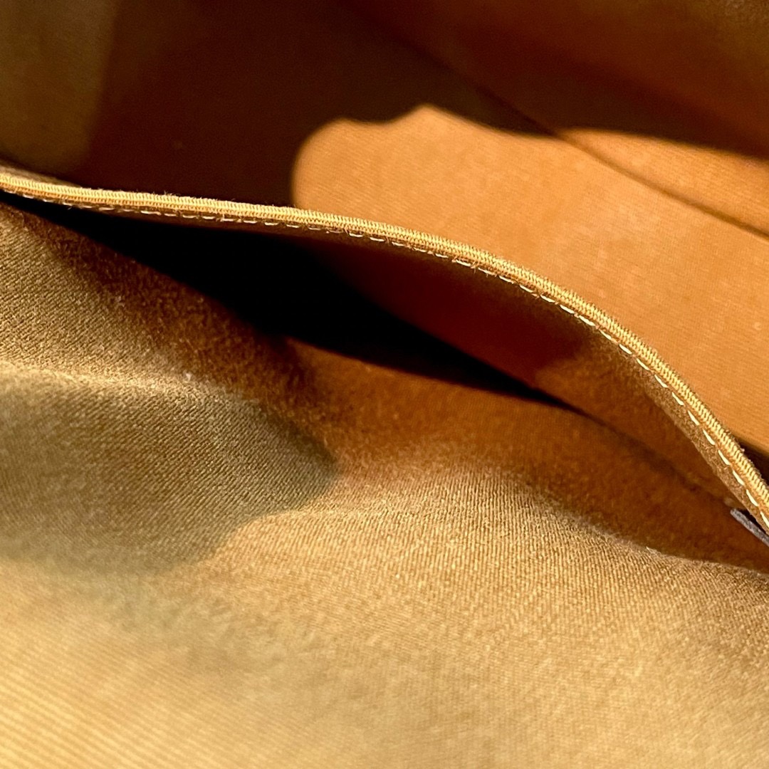 Celine falco medium tan มือสอง