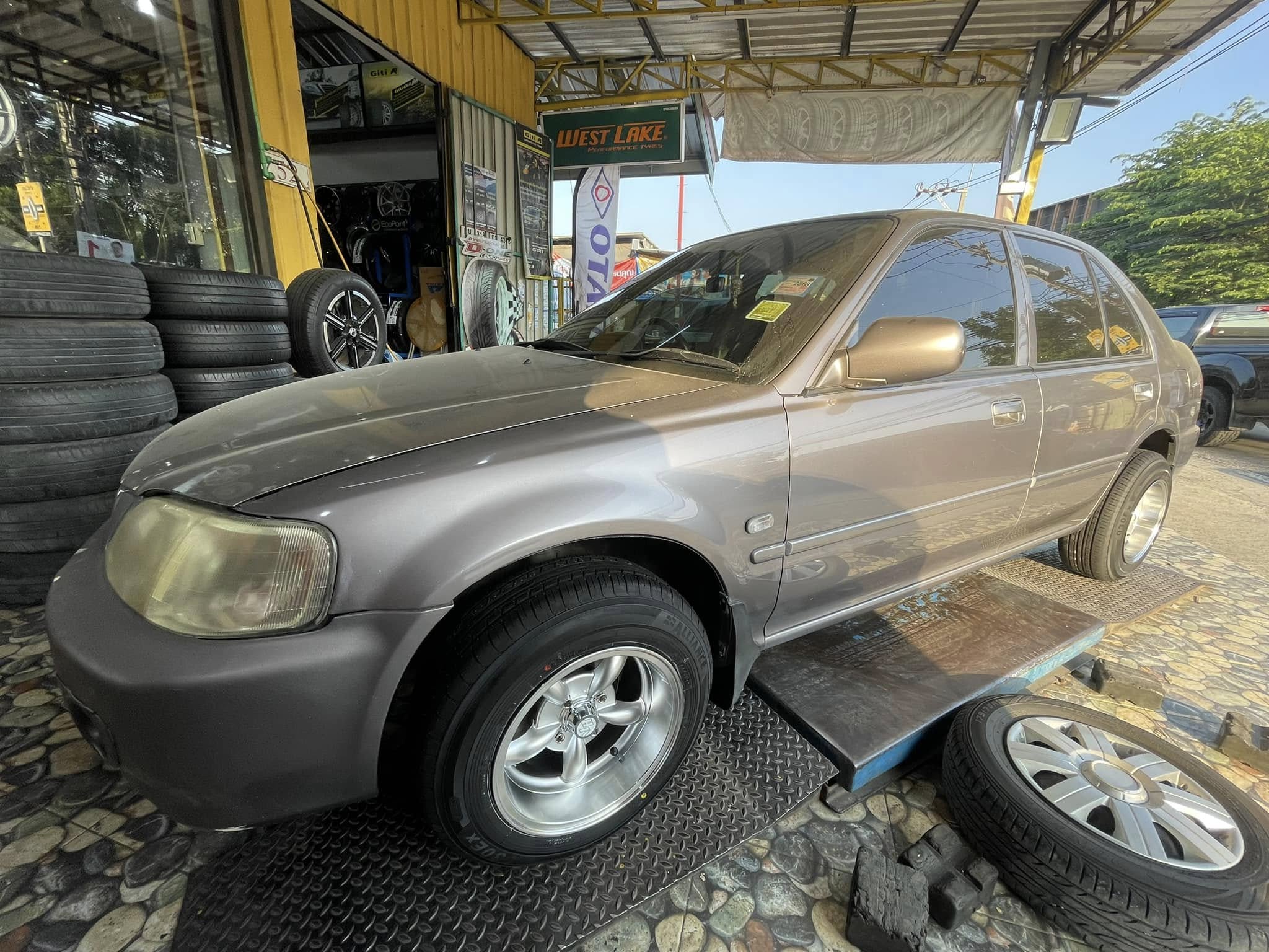 เสริมหล่อ ล้อพร้อมยาง #HONDA_CITY 🚘❤️💫 🛞🛠 #ALLIANCE_030EX 175/70R13 🛞🐘#ล้อกล้วยขอบ13 #MGW MF5134 13X7 ET-7 4X100