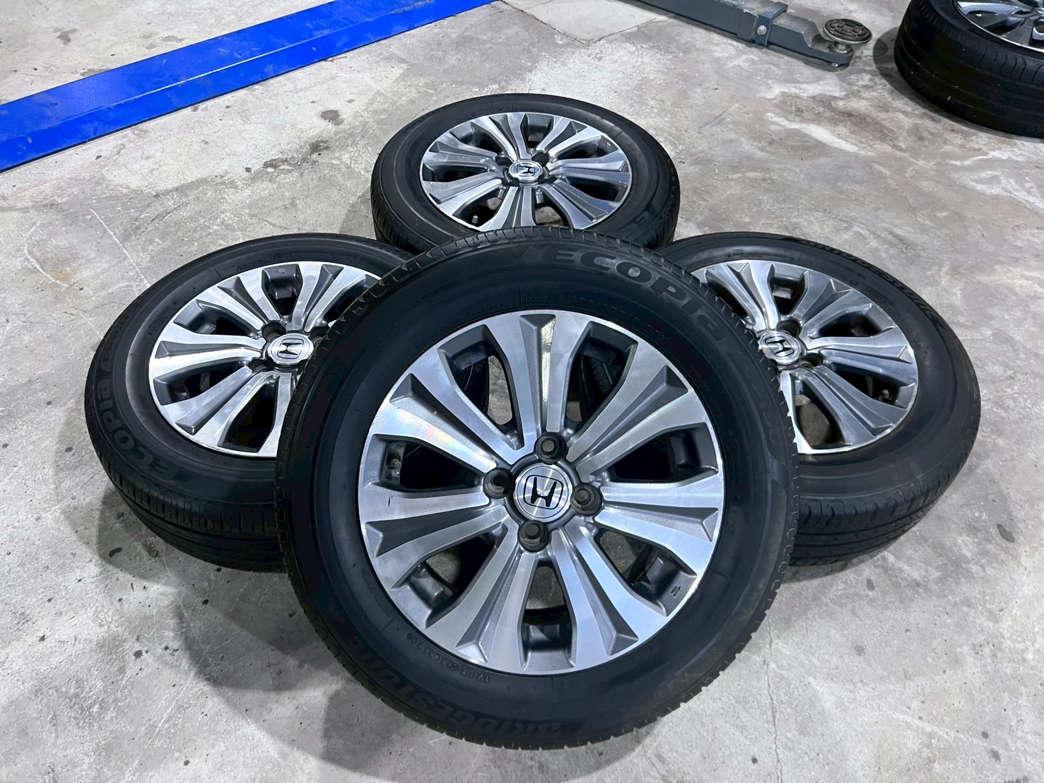 ล้อแม็กซ์เดิม HONDA CITY ขอบ 15 นิ้ว รูน็อต 4x100