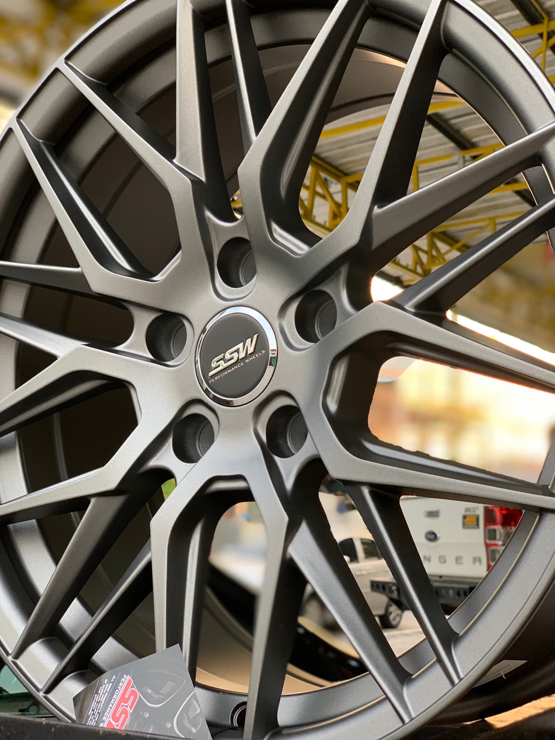 ล้อแม็กใหม่ขอบ17 Stamford Sport Wheels SSW 348 สีเทากัน