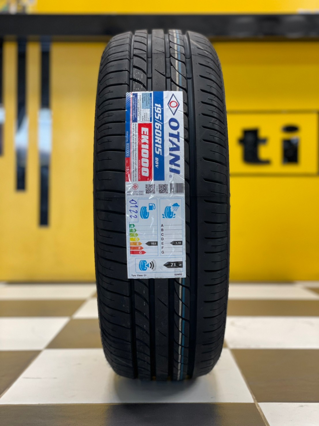 OTANI EK1000 195/60R15 ยางไทยคุณภาพดี นุ่มเงียบ ราคาพิเศษพร้อมติดตั้งฟรี สามารถสอบถามเพิ่มเติมได้ค่ะ