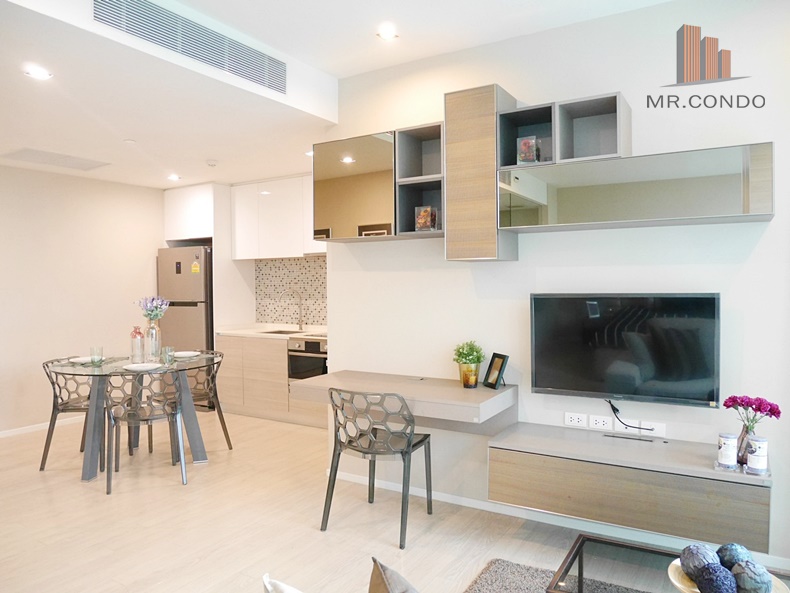 *FOR RENT* THE ROOM Sukhumvit 21 Perfect decoration and Ultimate living close MRT Sukhumvit and BTS Asoke