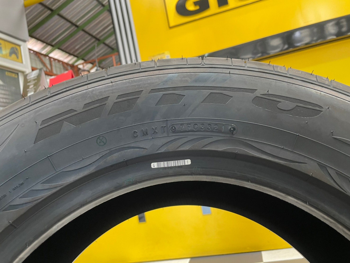 NITTO NT420SD 265/60R18 ยางลายซิ่ง สปอร์ต สมรรถนะสูง ยางใหม่ปี2021