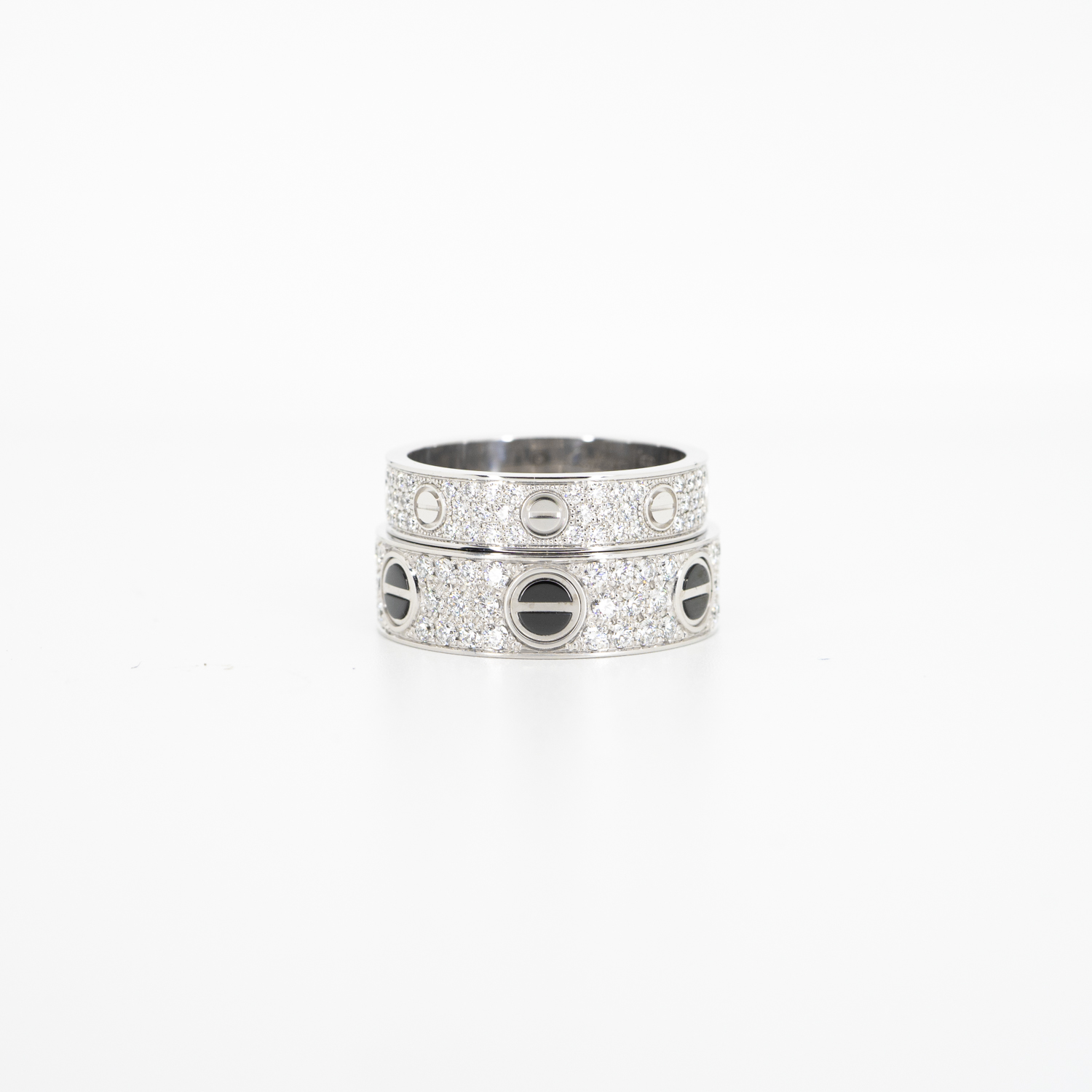 **สำหรับไซส์นิ้ว 55#** แหวน Cartier Love Band with Pave Diamonds ทองขาว18K x แหวน Cartier Love Ring, Diamond-Paved, Ceramic ทองขาว18K (Used)