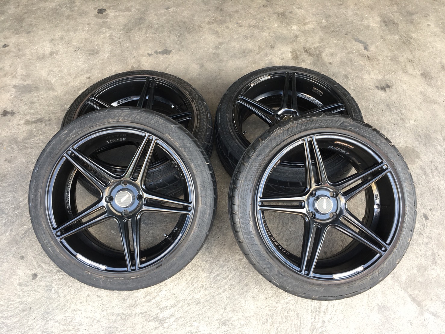 ล้อแท้ Cosmis ขอบ17 4รู100 พร้อมยาง