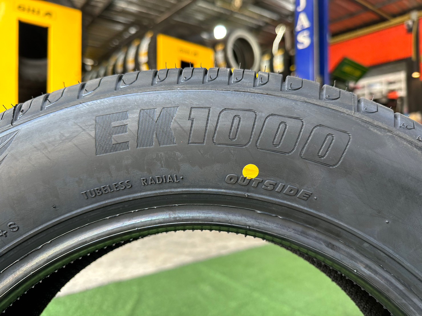 OTANI EK1000 185/65R15 ยางใหม่ปี2023 ราคาพิเศษพร้อมติดตั้งฟรี สามารถสอบถามเพิ่มเติมได้ค่ะ