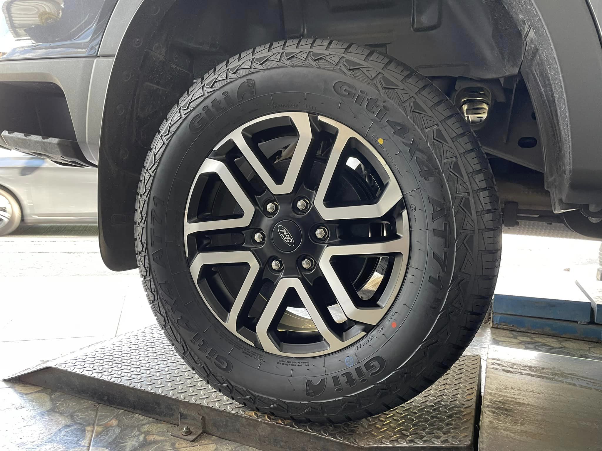 FORD_RANGER❗️ ยางจีที GITI 4x4 AT71 265/65R18 ยางAllTerrian สายลุย คุณภาพดี ยางตัวหนังสือสีดำ