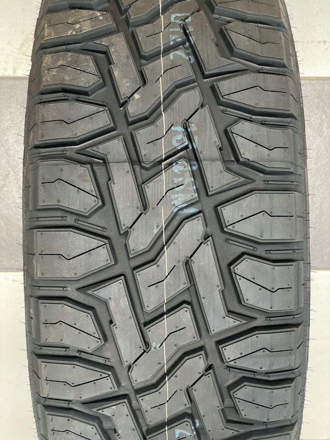 TOYO Open Country RT 275/55 R20 ยางใหม่ปี2023