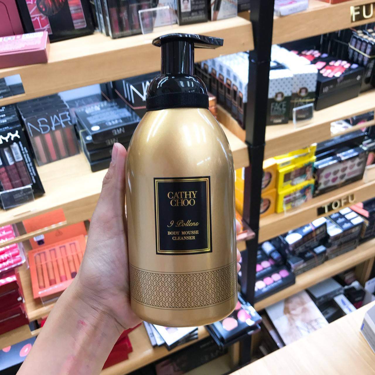 Cathy Choo 9 Pollens Body Mousse Cleanser 550ml