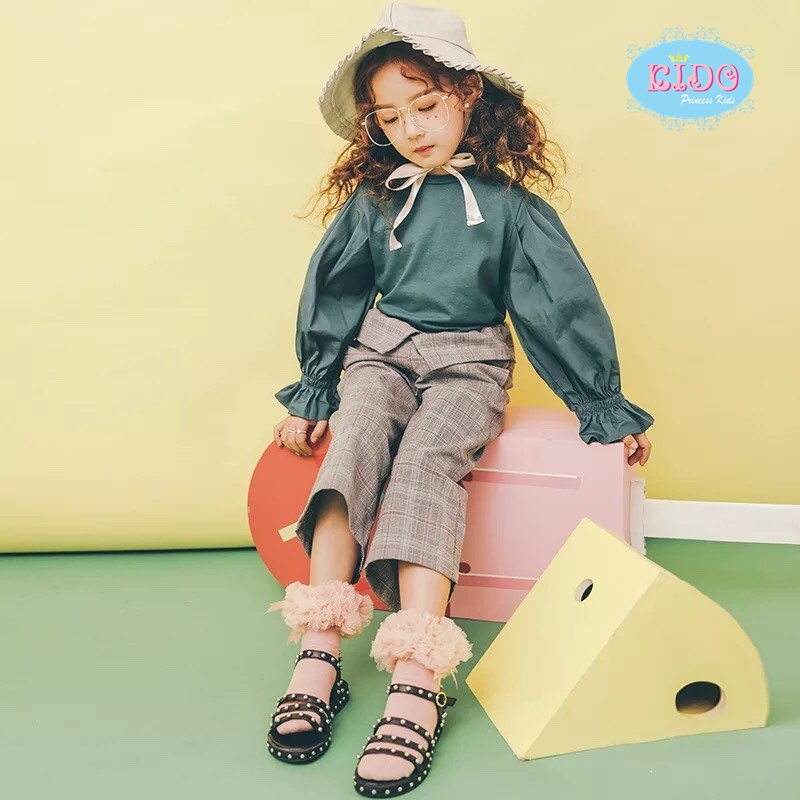 ถุงเท้าเด็ก(มีหน้าร้านอยู่รัชดา)SZ002 สีโอรส ข้อเท้าจับจีบระบายฟูๆ น่ารักสุดๆค่ะ