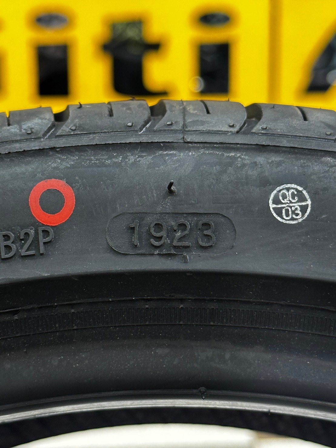 KINTO SC900 225/40R18 ยางใหม่ปี2023