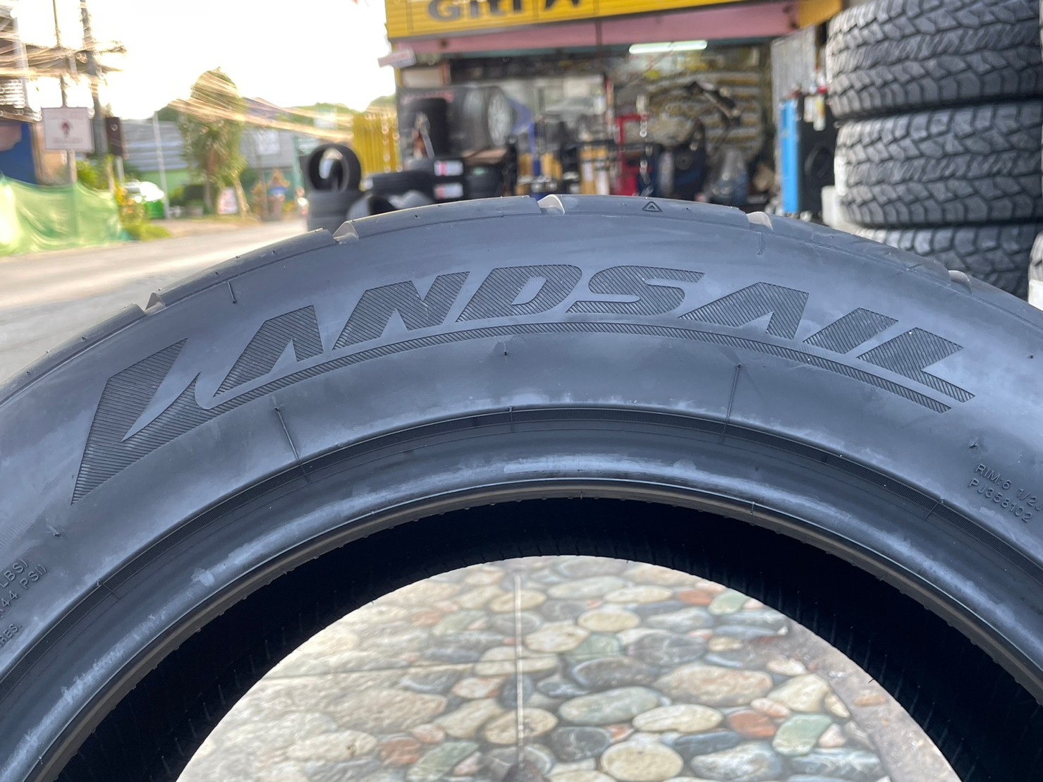 LANDSALL RS009 205/55R16 ยางใหม่ปี2023